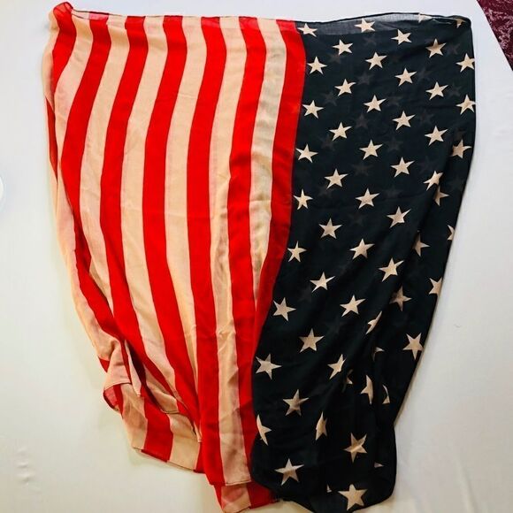 American Flag Infinity Circle Scarf - Picture 4 of 9